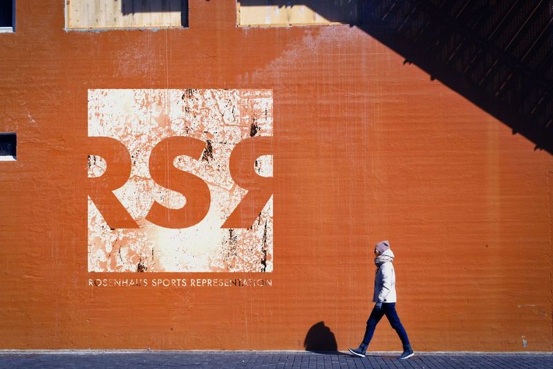 RSR Street Wall Logo Mockup — RSR MOCKUPS